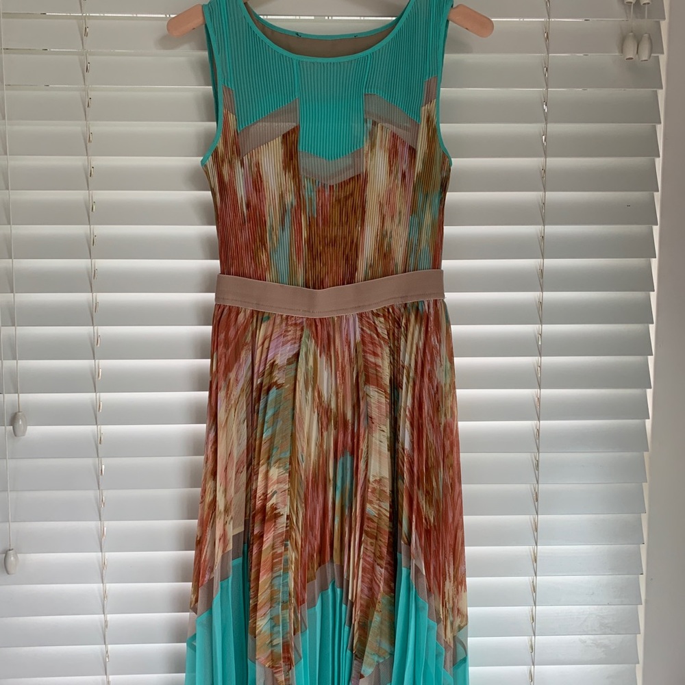 BCBG pleated colorful midi dress